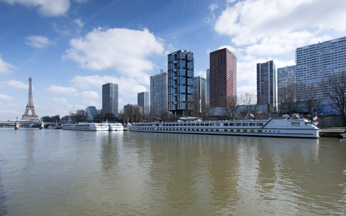 CroisiEurope Schiffe am Quai de Grenelle