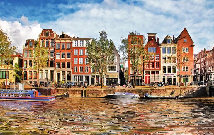 beautiful Amsterdam canals - © Freesurf - Fotolia