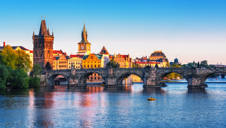 Karlsbrücke von Prag, Tschechische Republik - © Rastislav Sedlak SK - stock.adobe.com