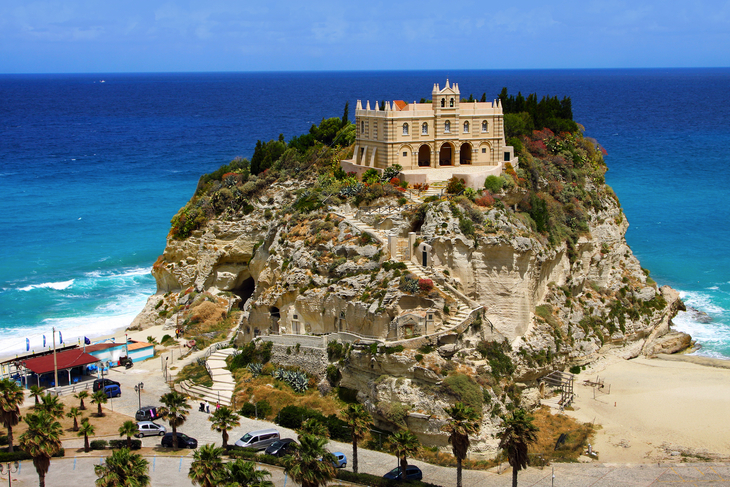 Santa Maria dell'Isola in Tropea in Kalabrien - ©elen_studio - stock.adobe.com