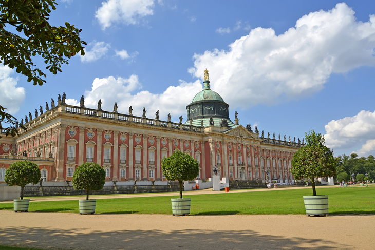 Schloss Sanssouci in Potsdam, Deutschland - © vodolej - stock.adobe.com